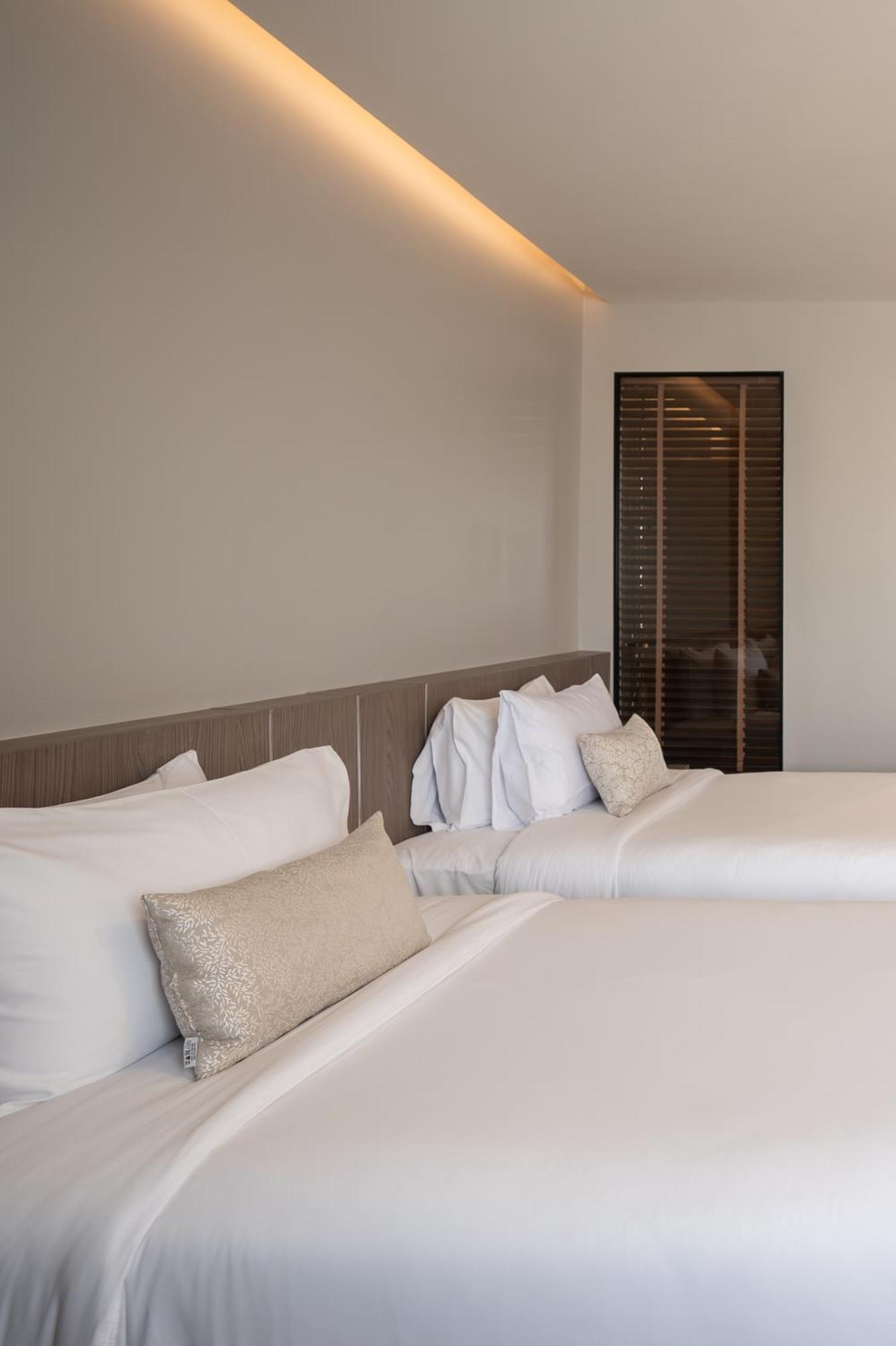 The Rise Suites Hotel, Chiang Mai - Sha Extra Plus Luaran gambar