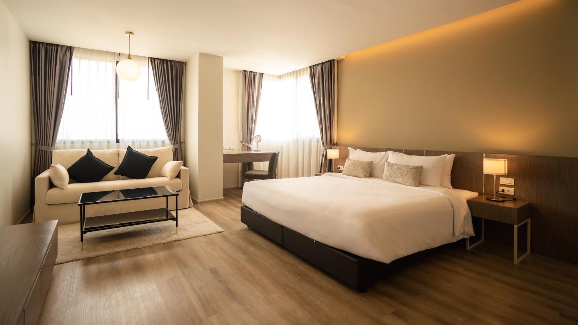 The Rise Suites Hotel, Chiang Mai - Sha Extra Plus Luaran gambar